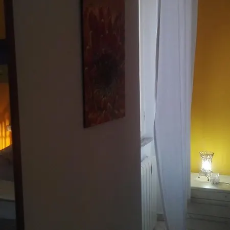 Nonnu Schirru Oda ve Kahvaltı